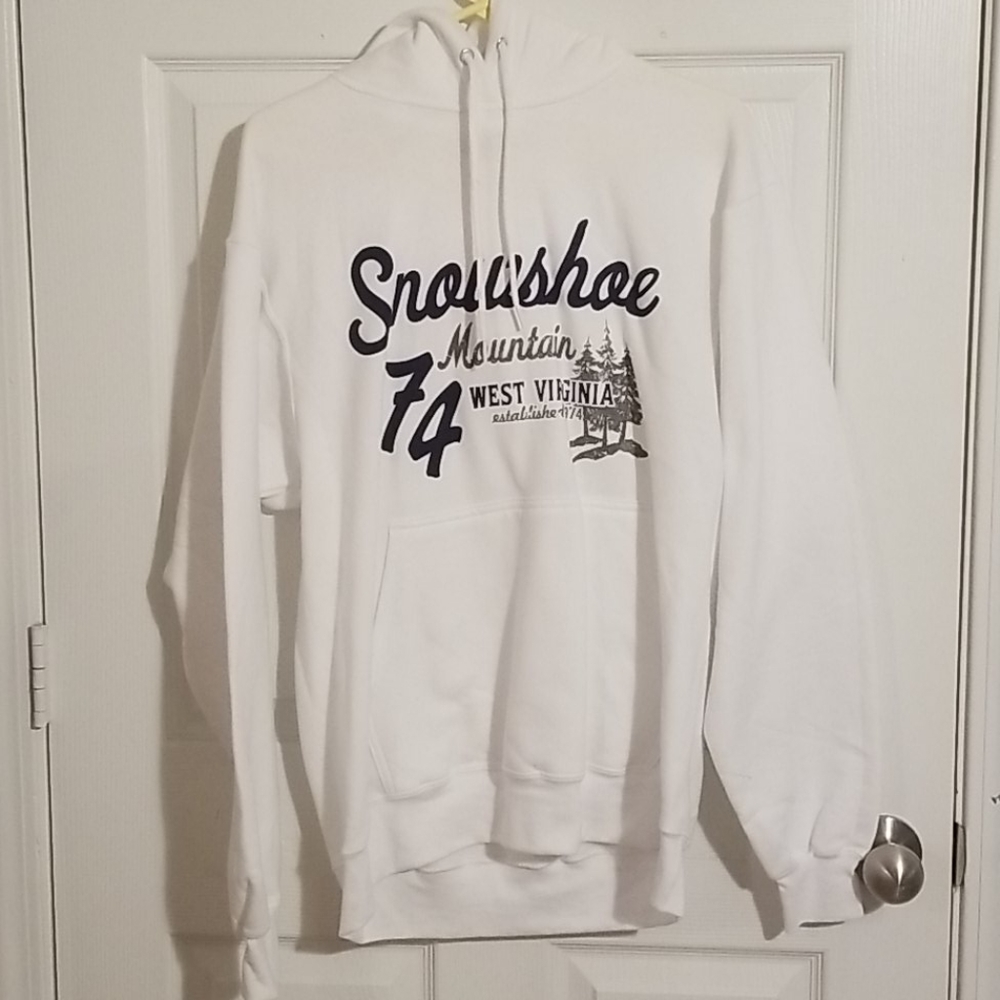 White sweatshirt Snowshoe mountain west virginia